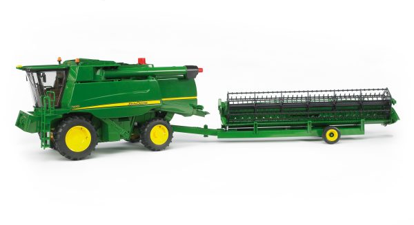 John Deere T670i