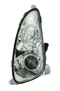 TT TECHNOLOGY tuvās / tālās gaismas labās puses lukturis (New Holland) 65W